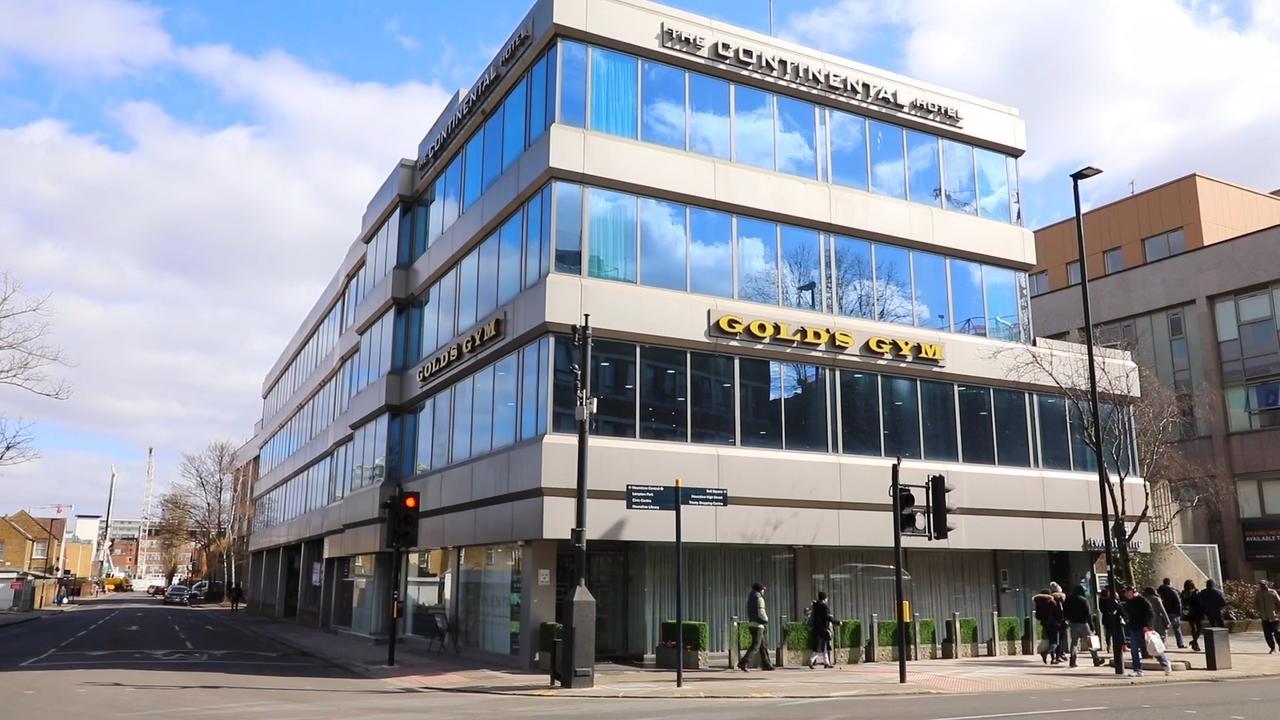 The Continental Hotel, Heathrow Хаунслоу Экстерьер фото